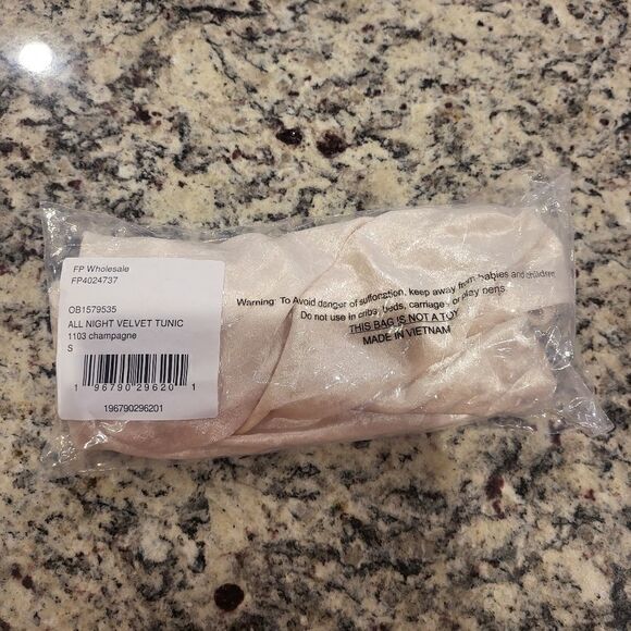 Free People NWT All Night Velvet Tunic Champagne Small - Picture 6 of 9
